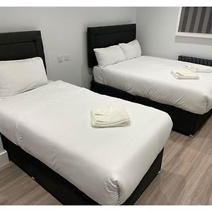 Studio con letto king size